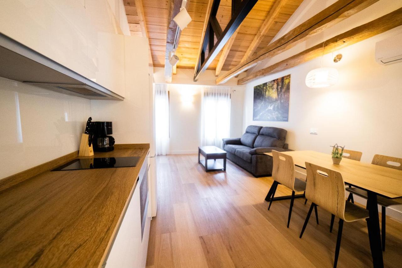Apartamentos Mk77 Leon- Cantareros Eksteriør bilde
